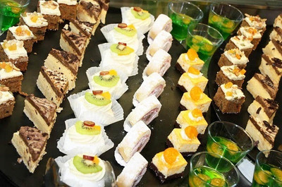 多圖預(yù)警！皇后鎮(zhèn)天空纜車自助餐美食大作戰(zhàn) 開(kāi)啟云端小吃盛宴